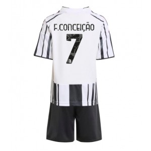 Juventus Francisco Conceicao #7 Jalkapallovaatteet Lasten Kotipeliasu 2025-26 Lyhythihainen (+ Lyhyet housut)